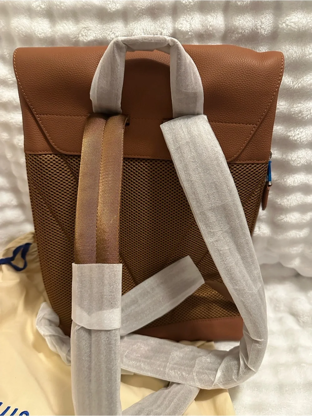 Men's unisex Tan Leather Backpack - Classic Carry